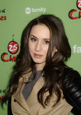 Troian Avery Bellisario pic #448818