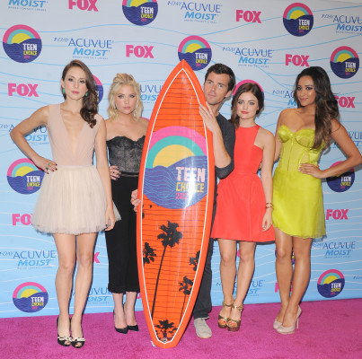 Troian Avery Bellisario pic #549955