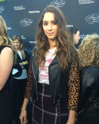 photo 7 in Troian Avery Bellisario gallery [id905803] 2016-08-15 00:00:00