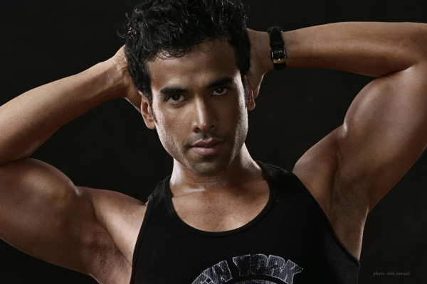 photo 3 in Tusshar Kapoor gallery [id447277] 2011-12-19 00:00:00