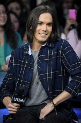 Tyler Blackburn pic #810631