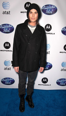 Tyler Blackburn pic #810636