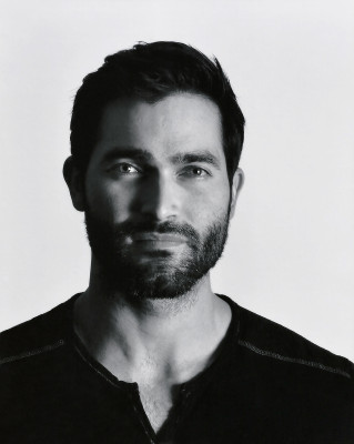 photo 18 in Hoechlin gallery [id954293] 2017-04-10 00:00:00
