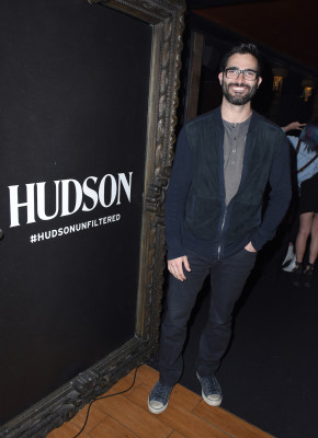 photo 26 in Tyler Hoechlin  gallery [id954285] 2017-04-10 00:00:00