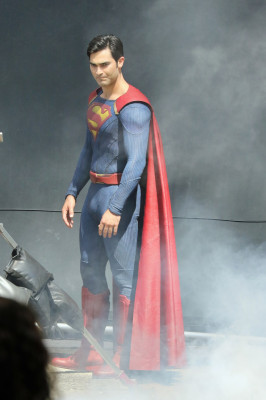 photo 14 in Tyler Hoechlin  gallery [id903746] 2016-08-04 00:00:00