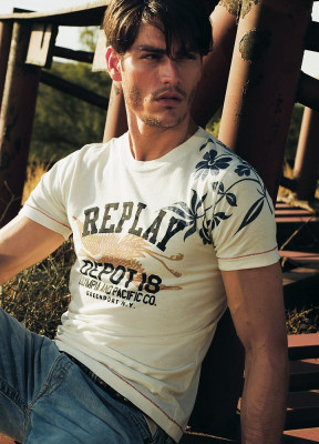Tyson Ballou pic #585553