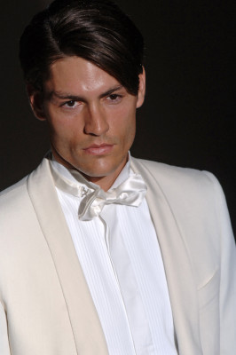 photo 16 in Tyson Ballou gallery [id589061] 2012-12-08 00:00:00