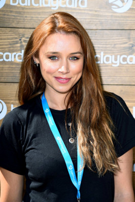 Una Healy