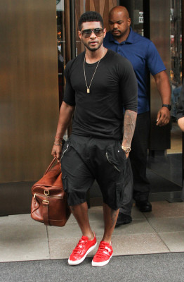 Usher pic #416588