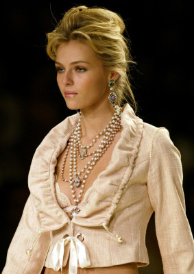 Valentina Zelyaeva pic #279566