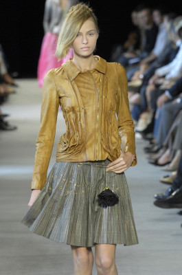 photo 5 in Valentina Zelyaeva gallery [id272150] 2010-06-15 00:00:00