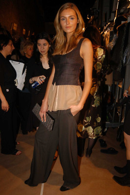 Valentina Zelyaeva pic #273108