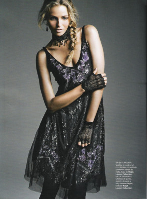 Valentina Zelyaeva pic #319697