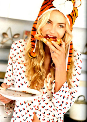 Valentina Zelyaeva pic #484123