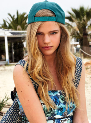 photo 9 in Valerie van der Graaf gallery [id540943] 2012-07-26 00:00:00