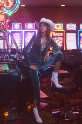 Valery Kaufman - Love&amp;Lemons Holiday (2018)