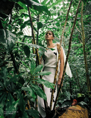 Valery Kaufman by Sebastian Kim for Numero France (2020)