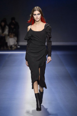 Valery Kaufman - Versace AW 2017-2018 Show at MFW 02/24/2017