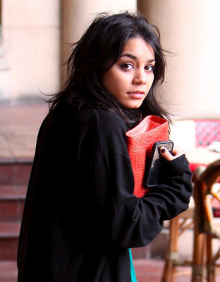 Vanessa Hudgens pic #150999