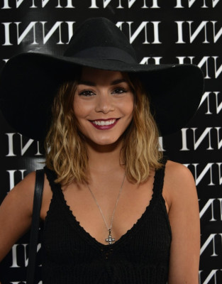 Vanessa Hudgens pic #759534