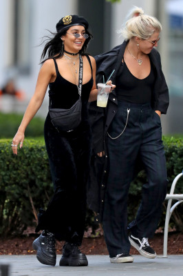 Vanessa Hudgens pic #1251475