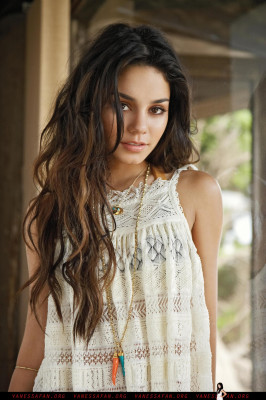 Vanessa Hudgens pic #174490
