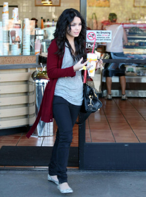 Vanessa Hudgens pic #152581