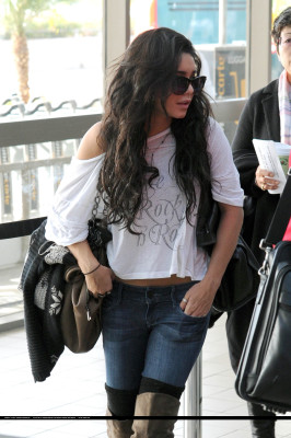 Vanessa Hudgens pic #463699