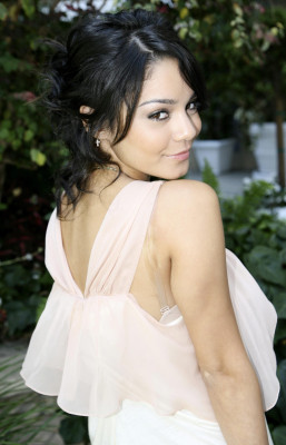 Vanessa Hudgens pic #174184