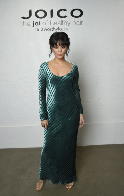 Vanessa Hudgens pic #1064256