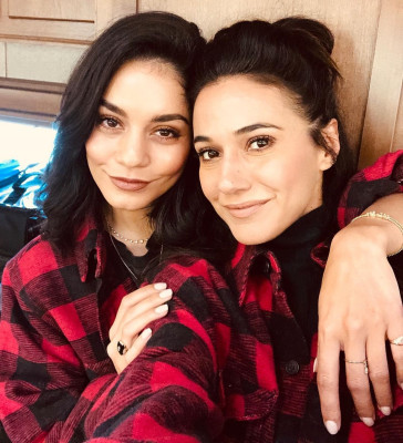 Vanessa Hudgens pic #1251470