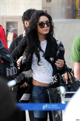 Vanessa Hudgens pic #463696