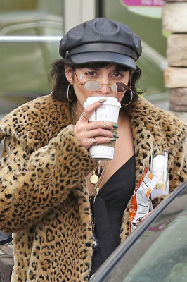 Vanessa Hudgens pic #1065237
