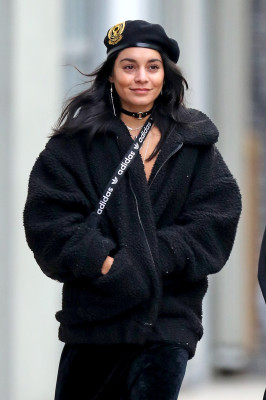 Vanessa Hudgens pic #1251474