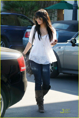 Vanessa Hudgens pic #131636