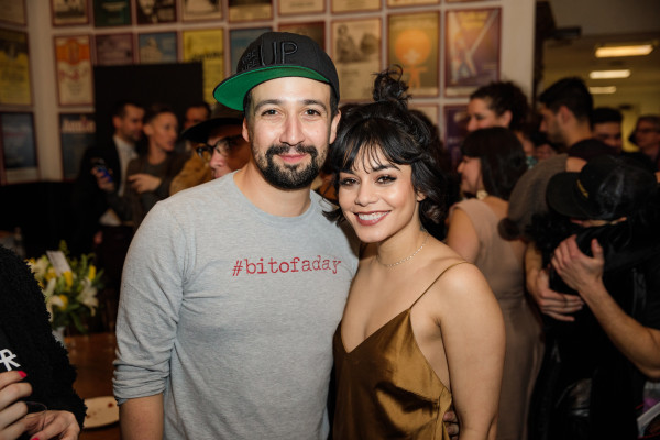 Vanessa Hudgens pic #1063089