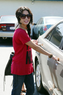 Vanessa Hudgens pic #146007