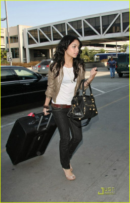 Vanessa Hudgens pic #151502