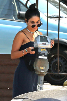 Vanessa Hudgens pic #1251466