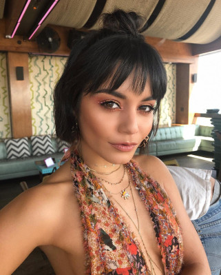 Vanessa Hudgens pic #1063106