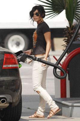 Vanessa Hudgens pic #272864