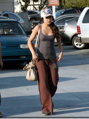 Vanessa Hudgens pic #157221