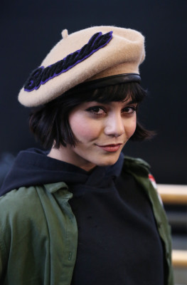 Vanessa Hudgens pic #1060470