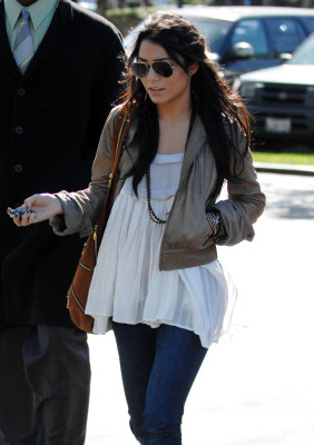 Vanessa Hudgens pic #148579