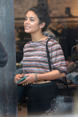 Vanessa Hudgens pic #550217