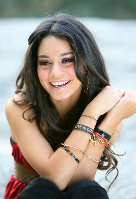 Vanessa Hudgens pic #120134