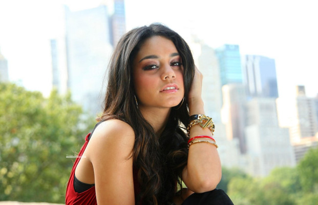 Vanessa Hudgens pic #120138