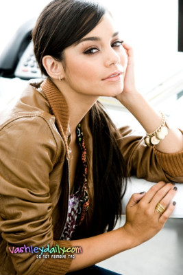 Vanessa Hudgens pic #194741