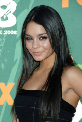 Vanessa Hudgens pic #445781