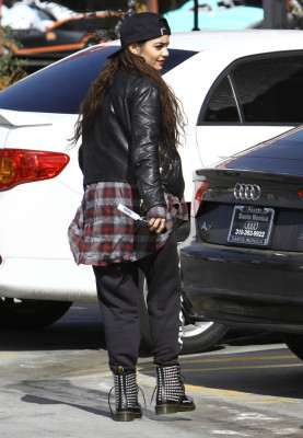 Vanessa Hudgens pic #702231